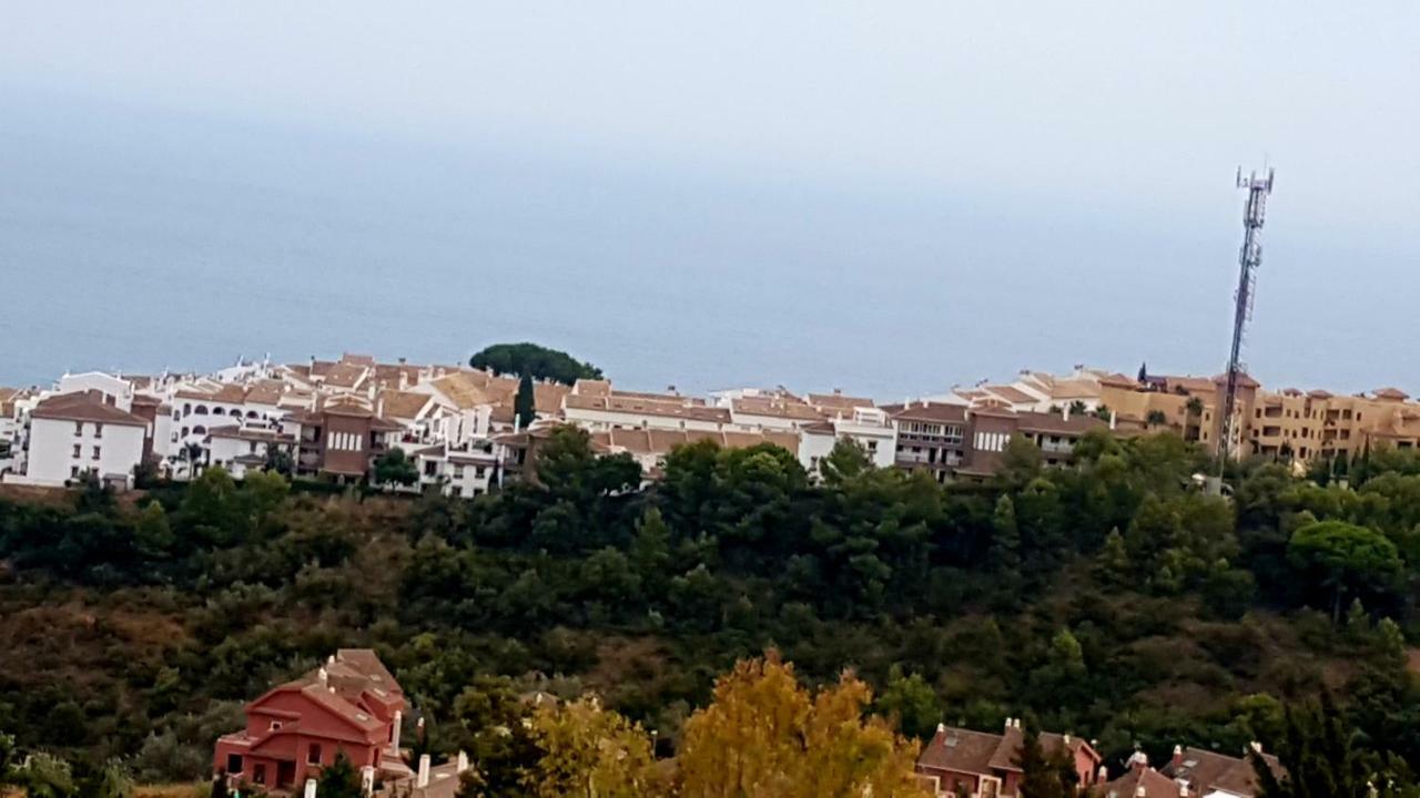 Excelente Habitacion En Bonita Y Tranquila Casa En Benalmadena Pueblo公寓 外观 照片
